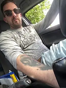 Fuckbuddy36 online show from May 17, 4:51 pm