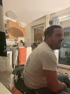 Fuckbuddy36 online show from November 20, 12:44 am