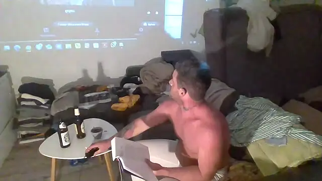 Snapshot of Fuckbuddy36 chatting on October 2, 2:15 am Fuckbuddy36 online show from October 2, 2:15 am