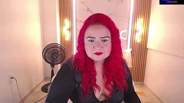 Mariana Rojas online show from May 30, 5:03 am