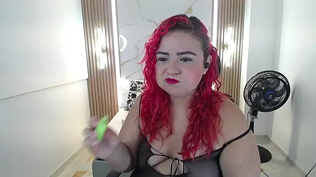 Snapshot of Mariana_Rojas chatting on February 10, 5:28 am Mariana Rojas online show from February 10, 5:28 am