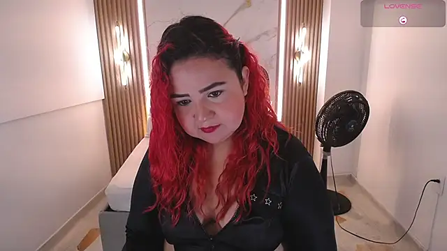 Mariana Rojas online show from April 18, 5:32 am