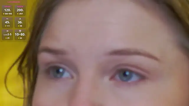 lessysweety online show from February 23, 3:19 am