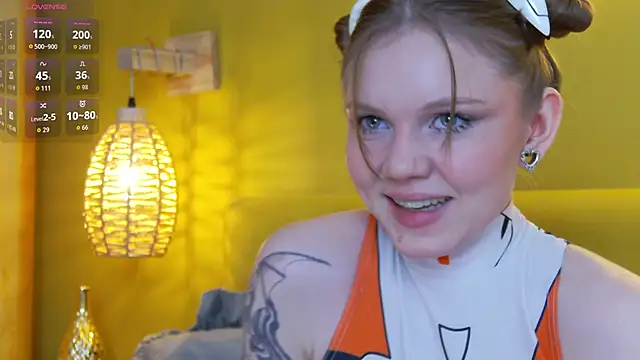 lessysweety online show from February 18, 3:26 am