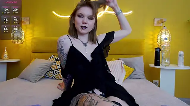 lessysweety online show from October 14, 3:29 am
