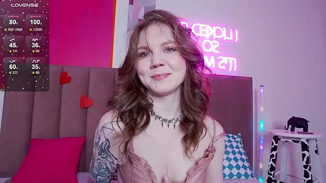 lessysweety online show from March 4, 2:17 am