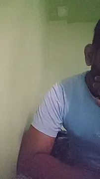 Snapshot of Desi69emd chatting on May 14, 11:07 am Desi69emd online show from May 14, 11:07 am