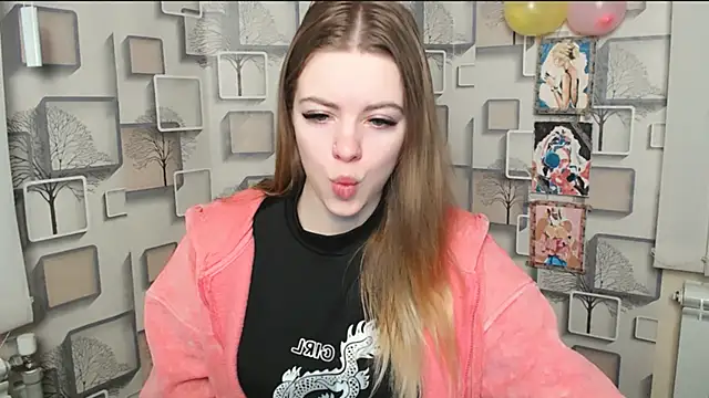 Snapshot of AliceFlirtt_ chatting on February 15, 7:49 am AliceFlirtt online show from February 15, 7:49 am