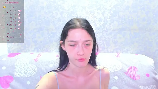 Snapshot of Vanessa_Florence chatting on June 14, 1:24 am Vanessa Florence online show from June 14, 1:24 am
