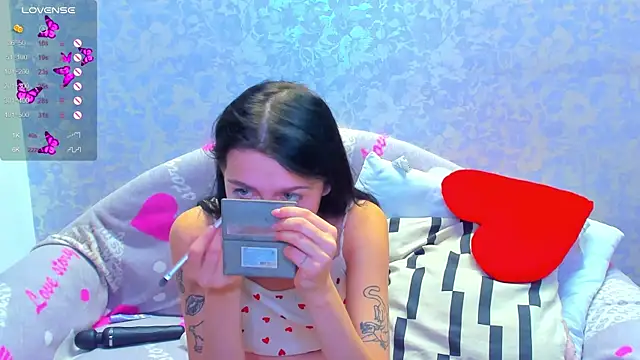 Snapshot of Vanessa_Florence chatting on September 28, 1:23 am Vanessa Florence online show from September 28, 1:23 am
