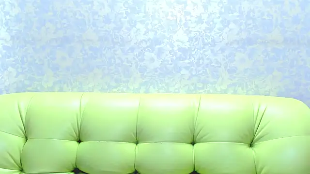 Snapshot of Vanessa_Florence chatting on June 28, 1:23 am Vanessa Florence online show from June 28, 1:23 am
