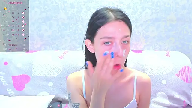 Snapshot of Vanessa_Florence chatting on June 10, 1:07 am Vanessa Florence online show from June 10, 1:07 am