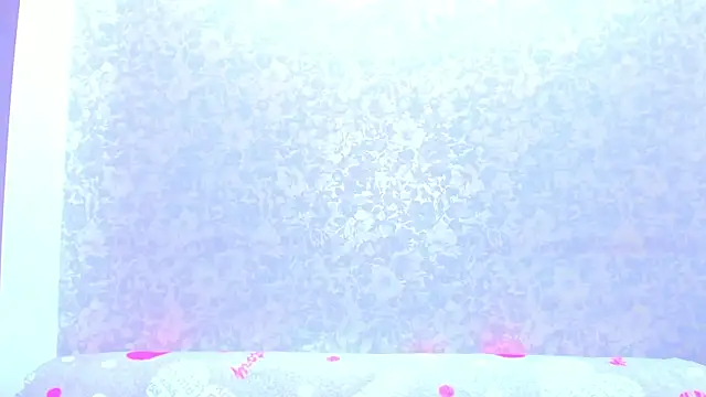 Vanessa Florence online show from April 17, 1:19 am