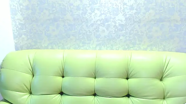 Snapshot of Vanessa_Florence chatting on July 15, 1:12 am Vanessa Florence online show from July 15, 1:12 am