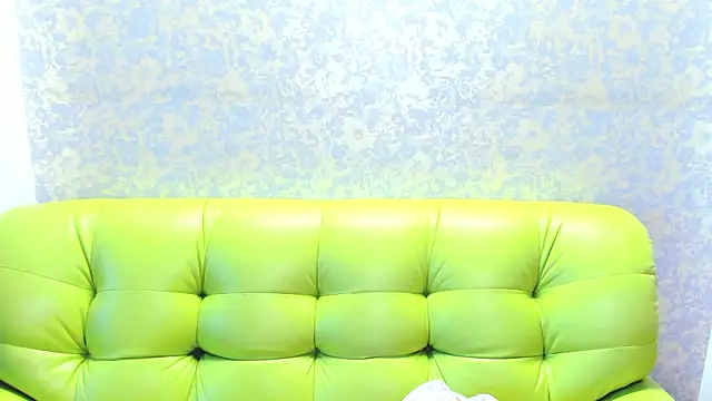 Snapshot of Vanessa_Florence chatting on June 5, 12:59 am Vanessa Florence online show from June 5, 12:59 am