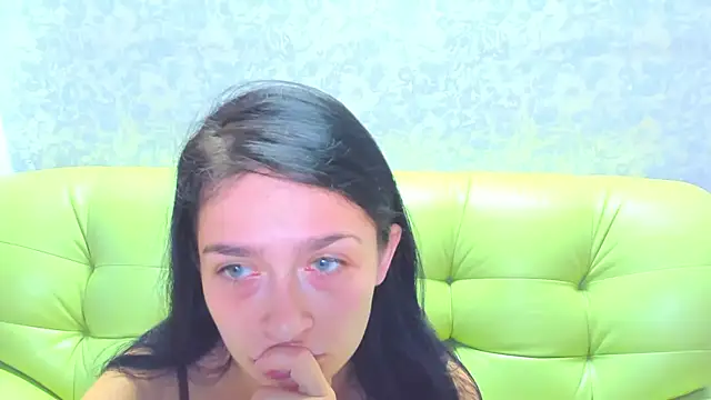 Snapshot of Vanessa_Florence chatting on July 19, 1:14 am Vanessa Florence online show from July 19, 1:14 am
