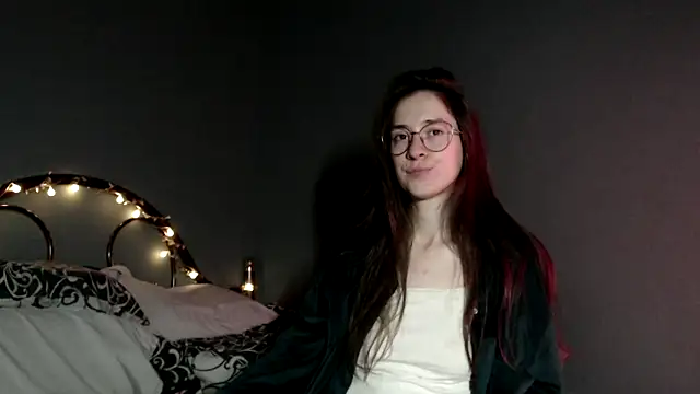 Snapshot of wow__kelly chatting on November 21, 3:22 pm wow kelly online show from November 21, 3:22 pm