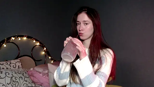 Snapshot of wow__kelly chatting on February 12, 2:17 pm wow kelly online show from February 12, 2:17 pm