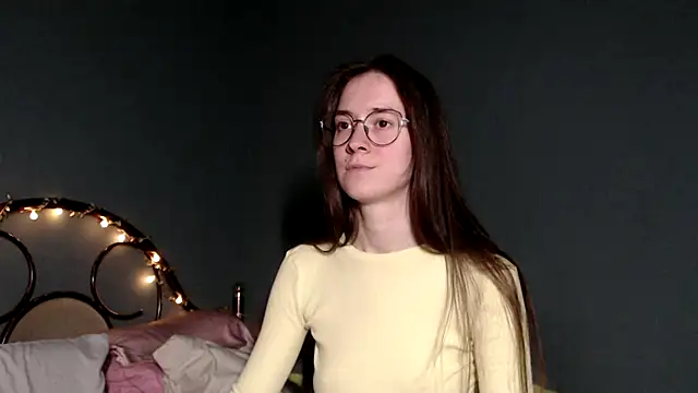 Snapshot of wow__kelly chatting on November 12, 1:59 pm wow kelly online show from November 12, 1:59 pm