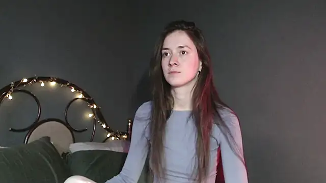 wow  kelly online show from March 25, 3:11 pm