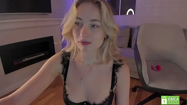 Snapshot of WelliCaren chatting on November 4, 2:21 pm WelliCaren online show from November 4, 2:21 pm