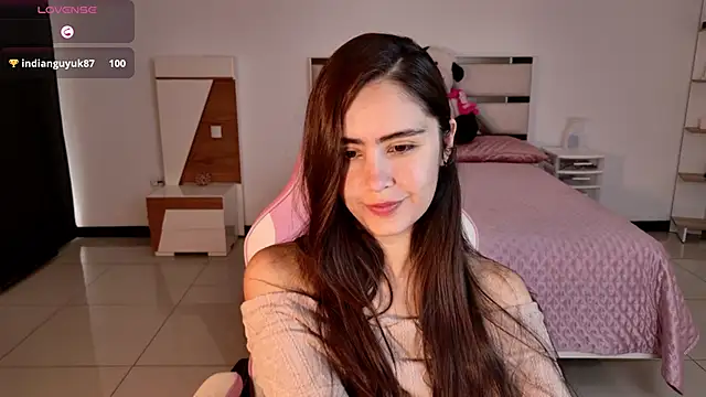 Snapshot of AllisonPalmer chatting on December 14, 1:39 pm AllisonPalmer online show from December 14, 1:39 pm