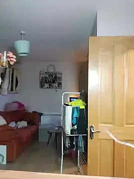 irishtommy1986 online show from January 11, 1:06 am