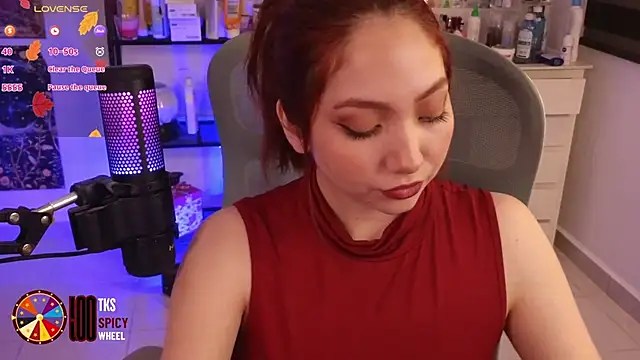 LilyVelvett online show from November 5, 3:09 am