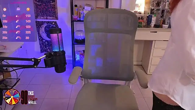 LilyVelvett online show from November 4, 3:32 am