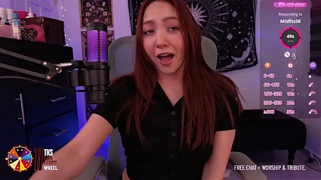 LilyVelvett online show from August 5, 2:38 am