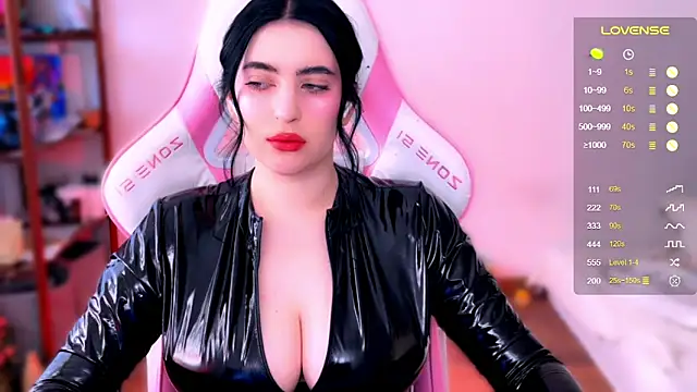 Snapshot of EvangelinaVangelis chatting on May 3, 12:31 pm EvangelinaVangelis online show from May 3, 12:31 pm
