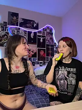 Snapshot of Dooubletroublee chatting on February 7, 1:46 am Dooubletroublee online show from February 7, 1:46 am