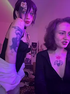 Dooubletroublee online show from June 17, 10:41 pm