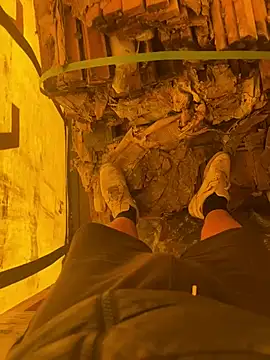 Snapshot of cussy007 chatting on March 12, 10:16 am cussy007 online show from March 12, 10:16 am