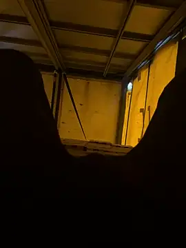 Snapshot of cussy007 chatting on December 11, 3:15 pm cussy007 online show from December 11, 3:15 pm