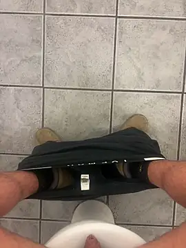 Snapshot of cussy007 chatting on October 21, 9:30 am cussy007 online show from October 21, 9:30 am