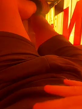 Snapshot of cussy007 chatting on November 12, 1:04 pm cussy007 online show from November 12, 1:04 pm