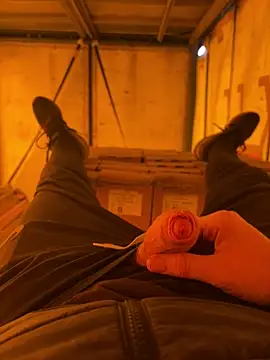 cussy007 online show from December 19, 1:35 pm