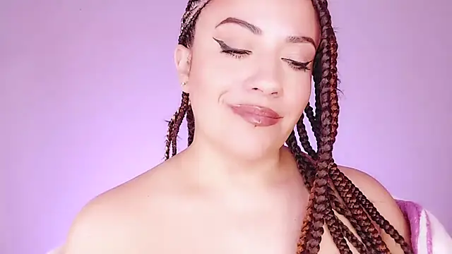 Snapshot of Latina_hot2024 chatting on March 5, 1:10 am Latina hot2024 online show from March 5, 1:10 am