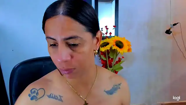 Snapshot of juanblakbigcock chatting on July 9, 3:11 pm juanblakbigcock online show from July 9, 3:11 pm
