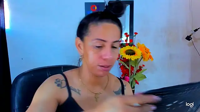 Snapshot of juanblakbigcock chatting on July 16, 3:09 pm juanblakbigcock online show from July 16, 3:09 pm