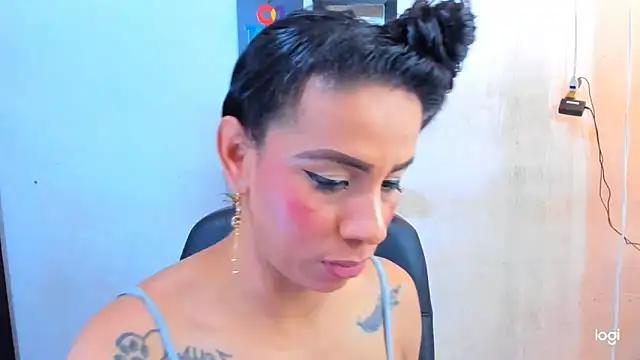 juanblakbigcock online show from April 7, 4:09 pm