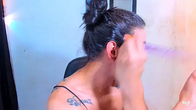 juanblakbigcock online show from January 14, 4:32 pm