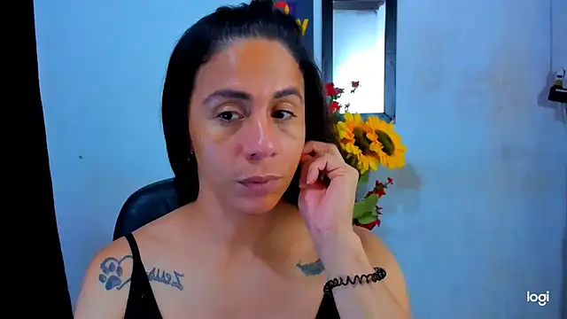 juanblakbigcock online show from May 17, 3:39 am