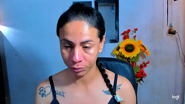 juanblakbigcock online show from April 13, 3:49 pm