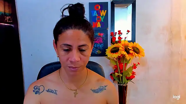 juanblakbigcock online show from May 31, 6:09 pm