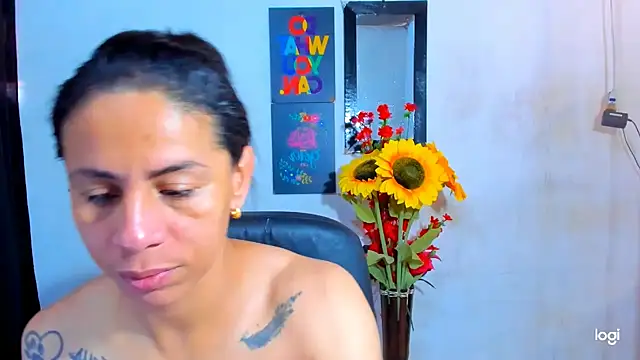 juanblakbigcock online show from May 22, 2:04 pm