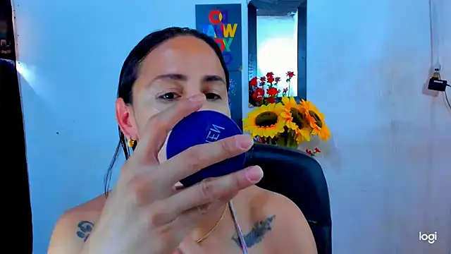 juanblakbigcock online show from June 4, 3:28 pm