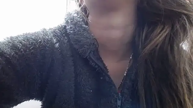 Snapshot of Luna_girlhot_ chatting on February 5, 4:36 pm Luna girlhot online show from February 5, 4:36 pm