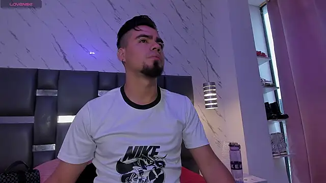 PittAndLunaa online show from April 16, 12:28 pm